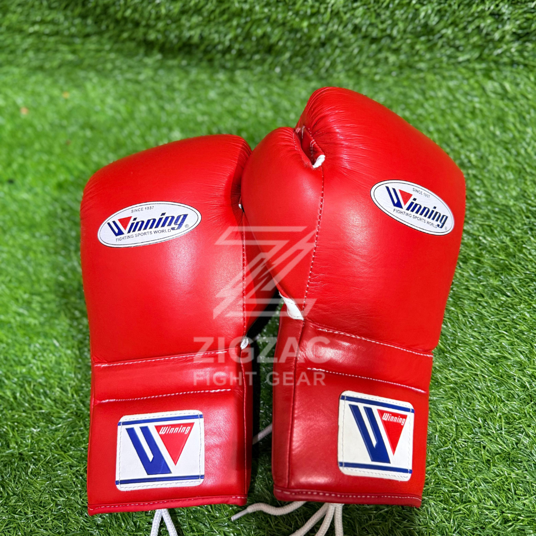 Winning Lace up Boxing Gloves Red